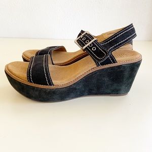 Clarks Suede Strappy Wedge Sandals Size 9